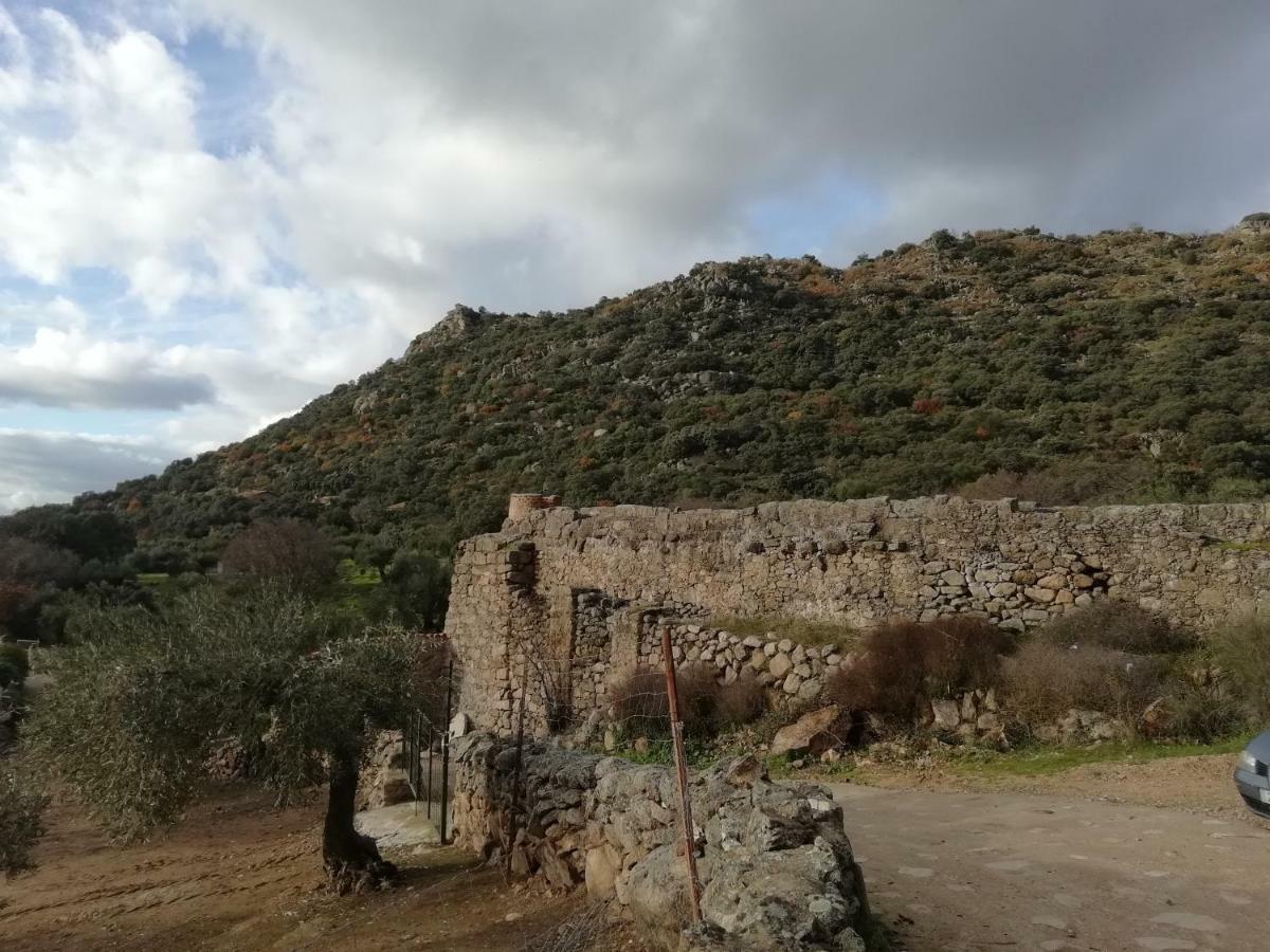 Arroyomolinos de MontánchezLa Casina De Carminaアパートメント エクステリア 写真